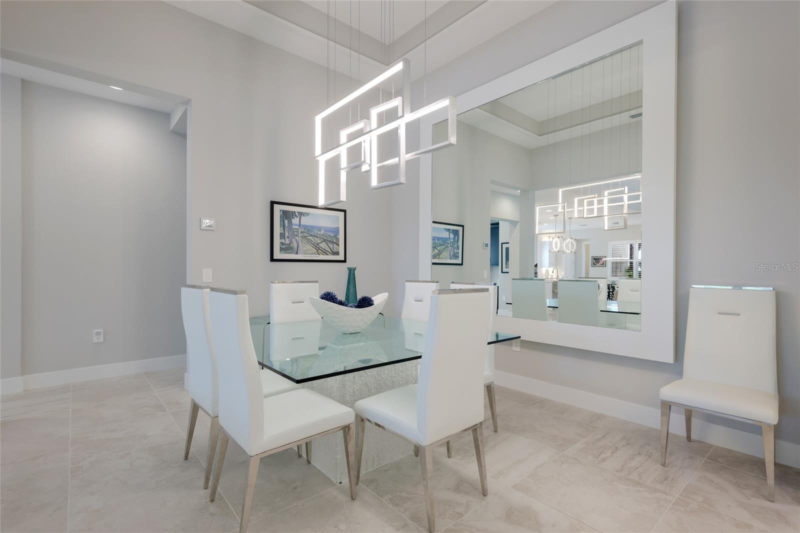 LAKEHOUSE COVE AT WATERSIDE - Residential