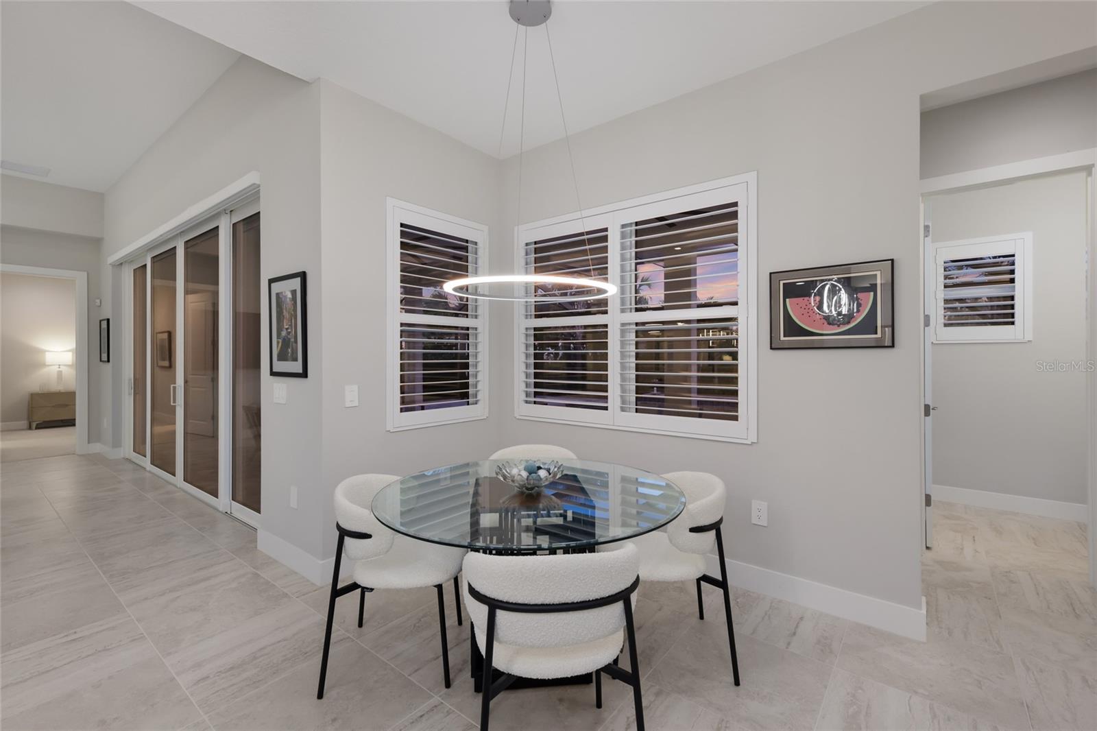 LAKEHOUSE COVE AT WATERSIDE - Residential