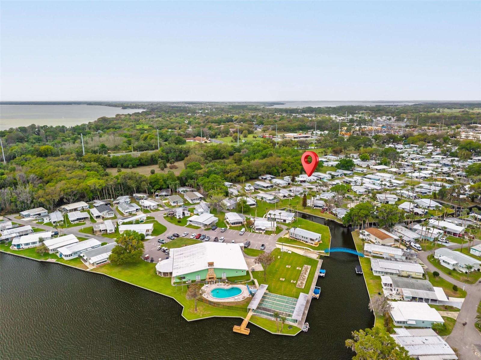 EUSTIS COUNTRY CLUB MANOR MHP UNIT 02A - Residential