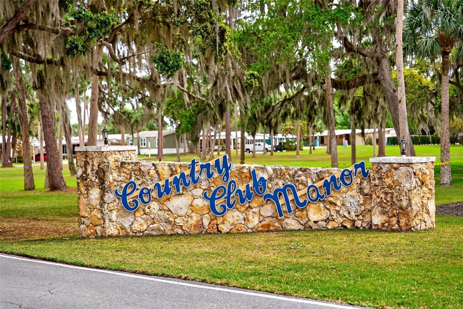 EUSTIS COUNTRY CLUB MANOR MHP UNIT 02A - Residential
