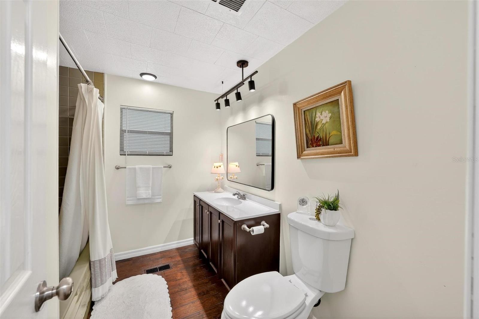 EUSTIS COUNTRY CLUB MANOR MHP UNIT 02A - Residential