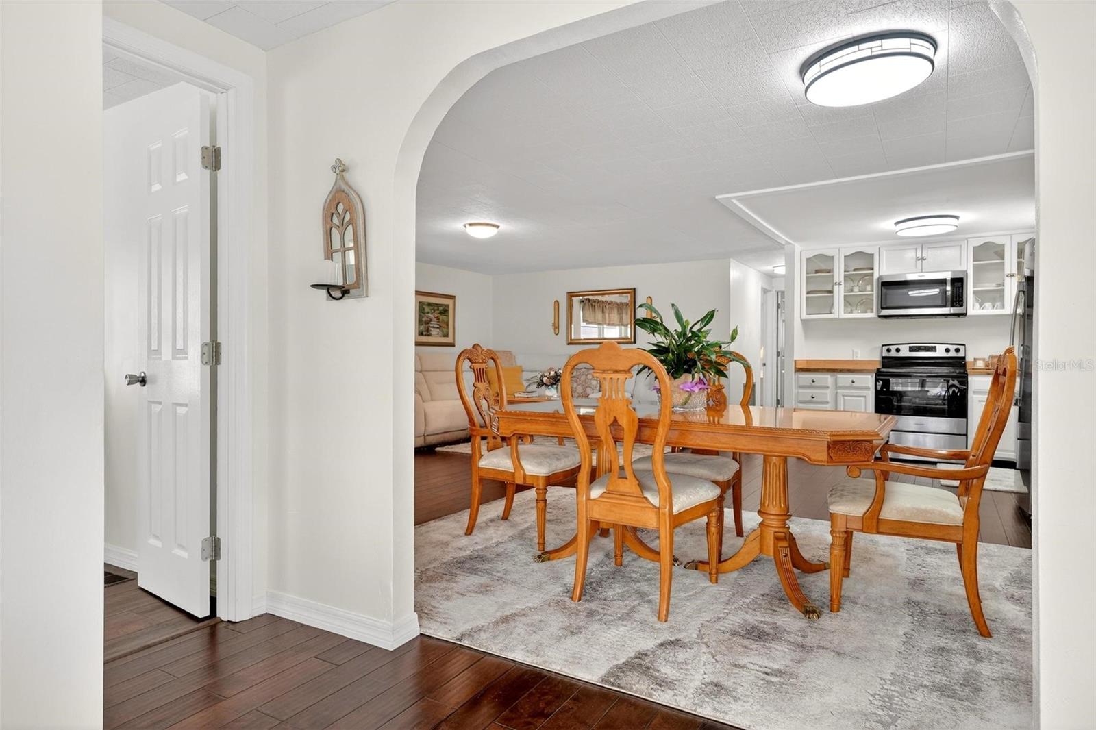 EUSTIS COUNTRY CLUB MANOR MHP UNIT 02A - Residential