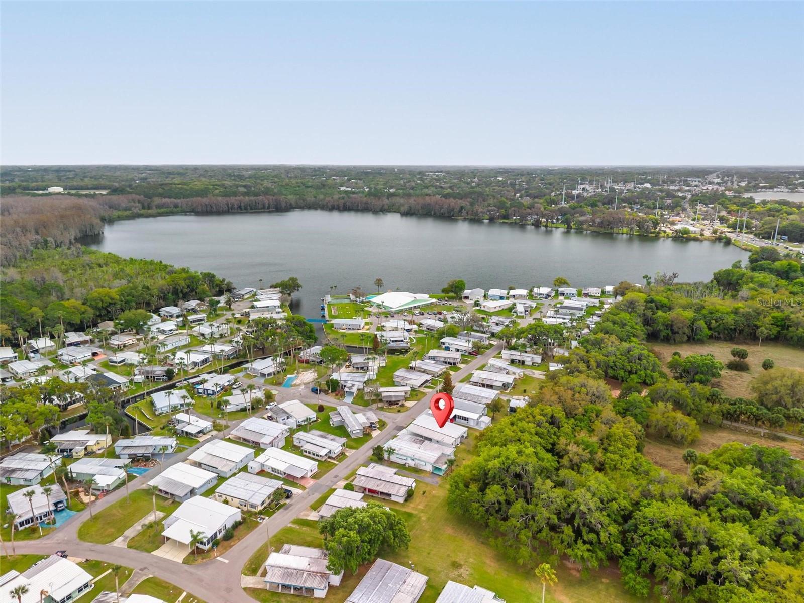 EUSTIS COUNTRY CLUB MANOR MHP UNIT 02A - Residential