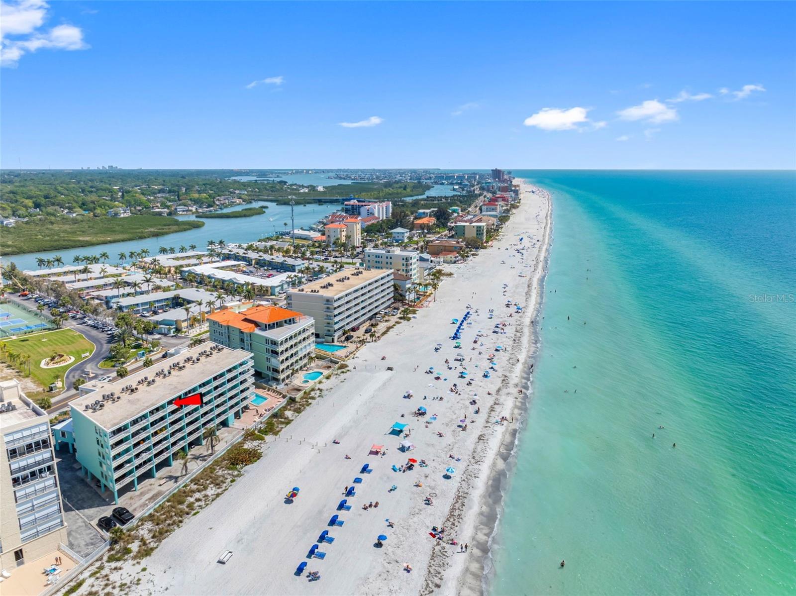 CHATEAUX CONDO - Residential