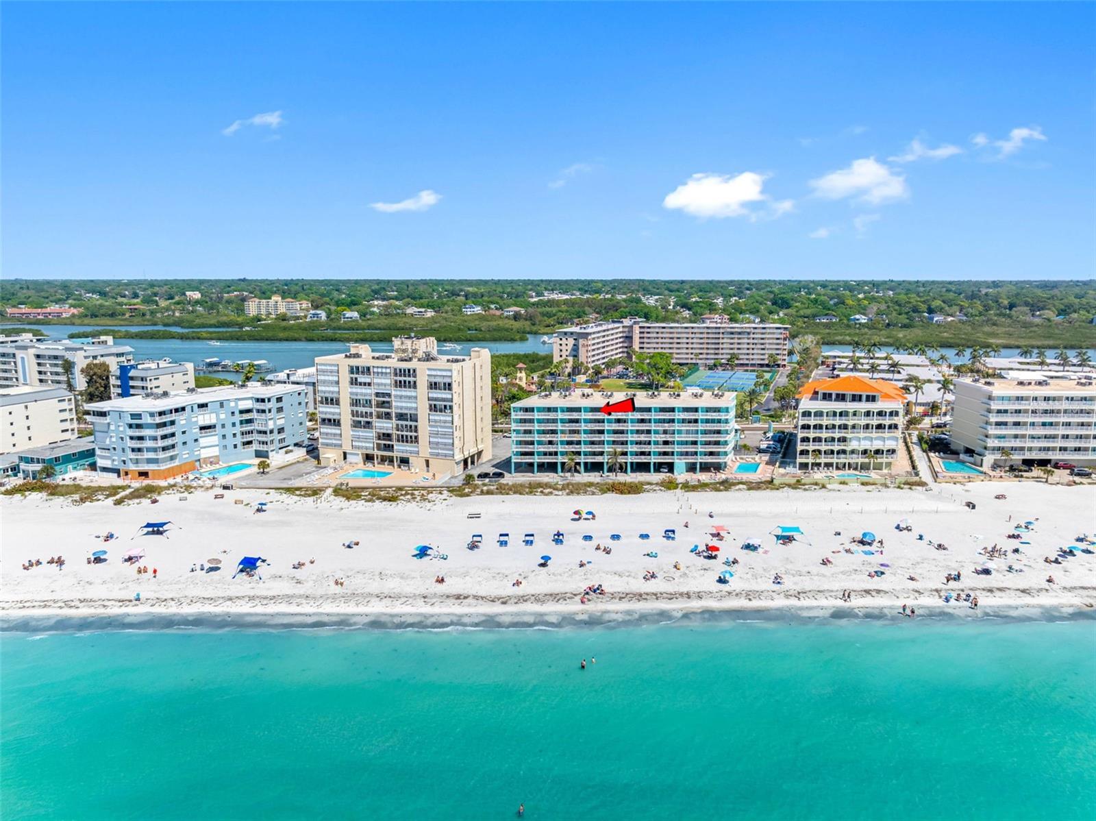 CHATEAUX CONDO - Residential