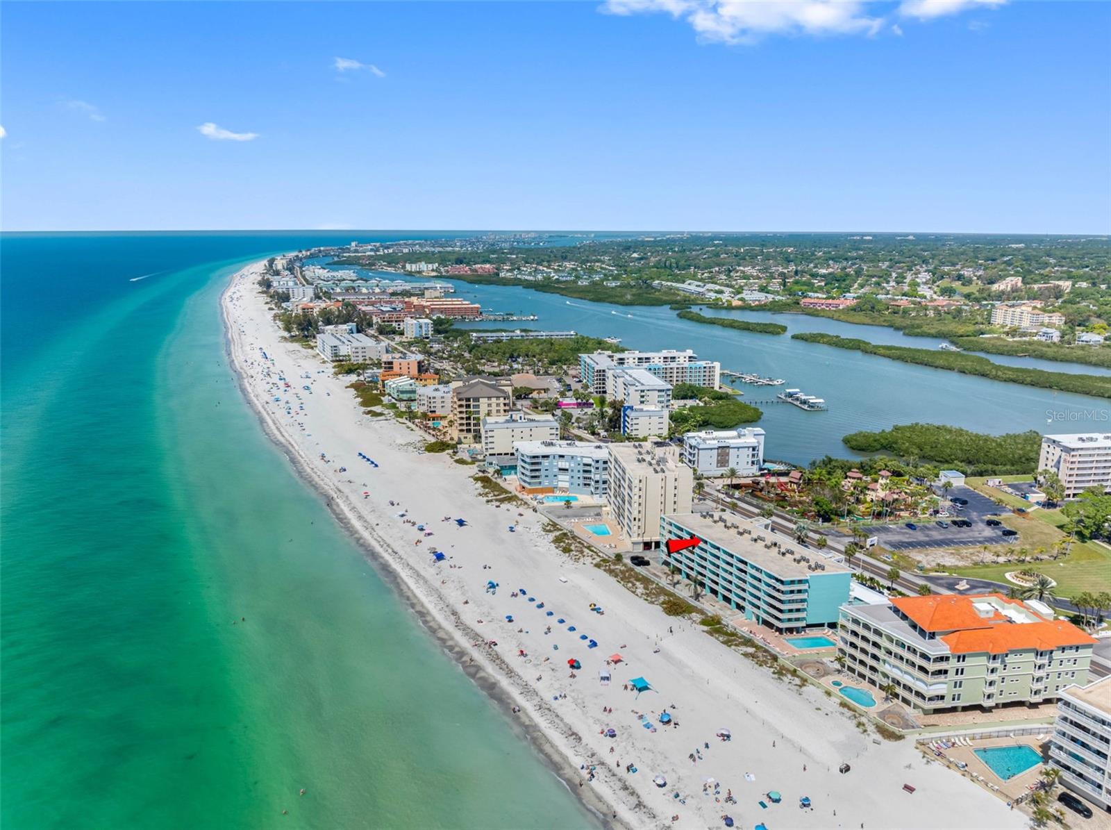 CHATEAUX CONDO - Residential