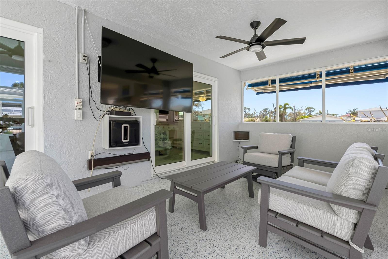 PINE COVE - Residential