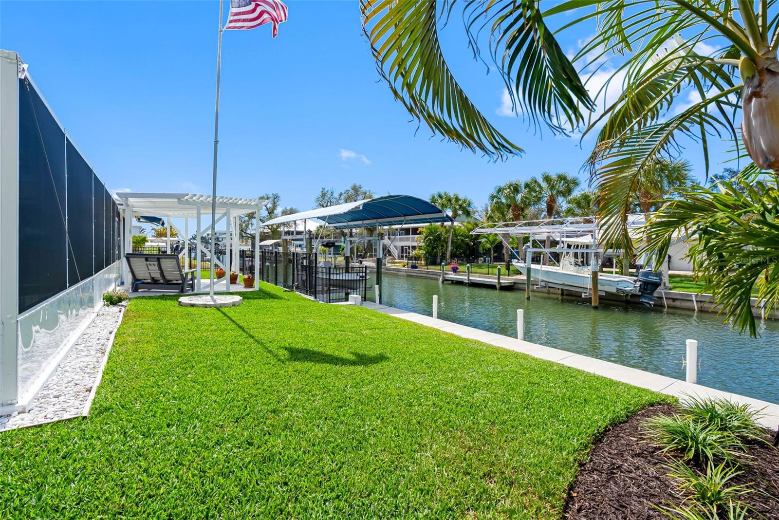 PINE COVE - Residential