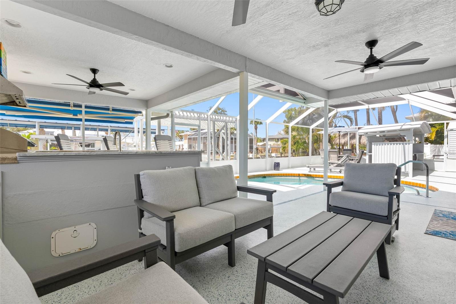 PINE COVE - Residential