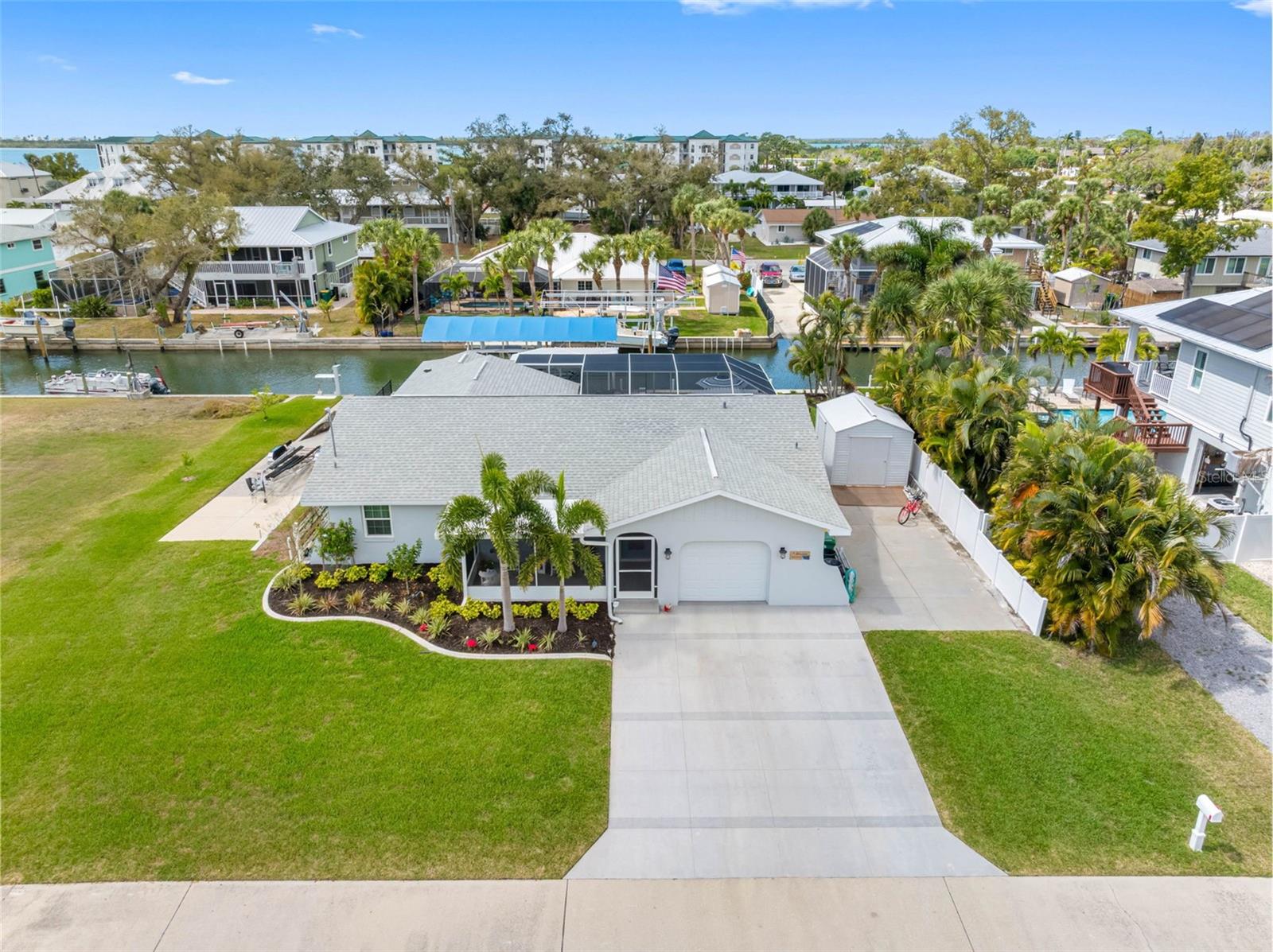 PINE COVE - Residential