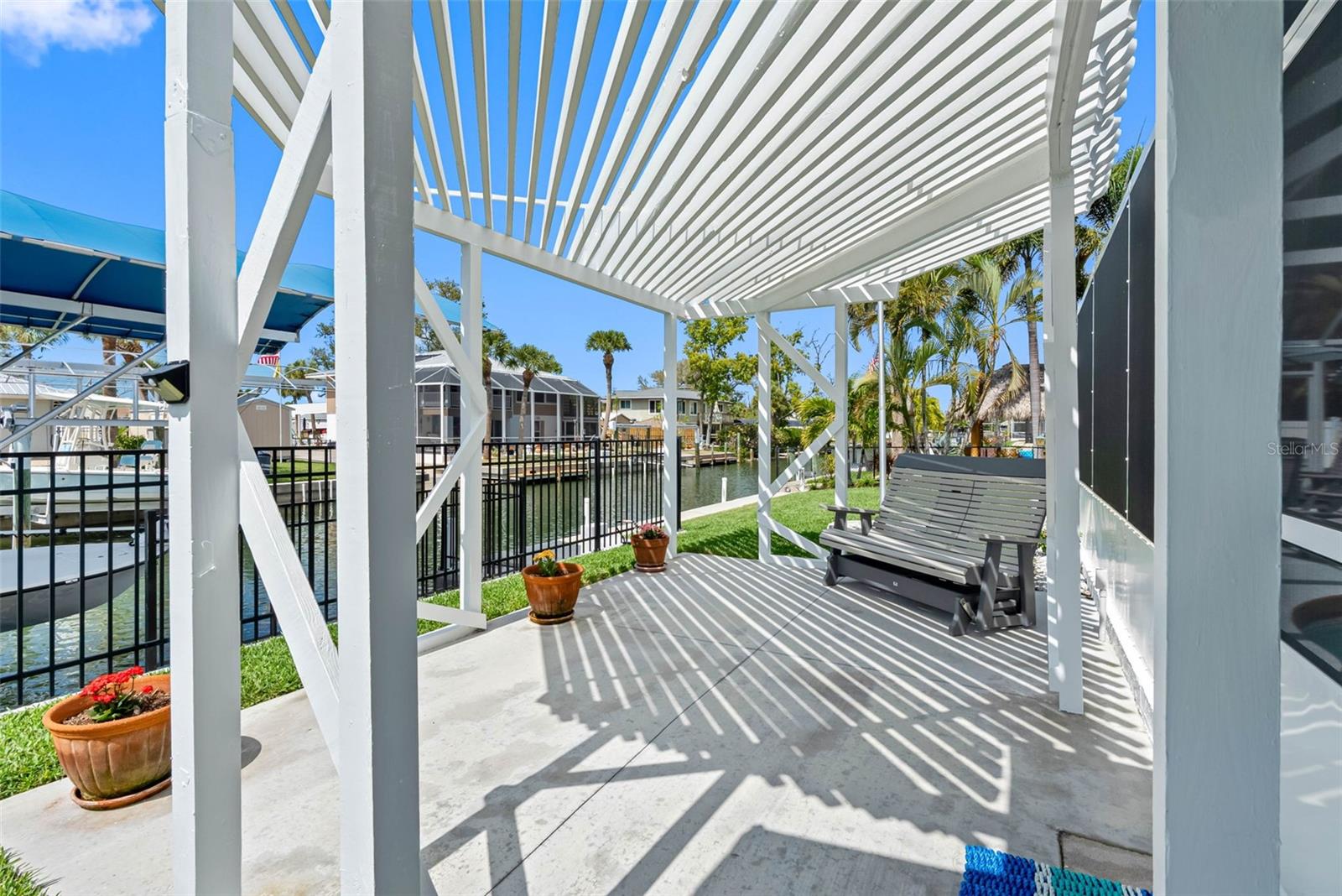 PINE COVE - Residential