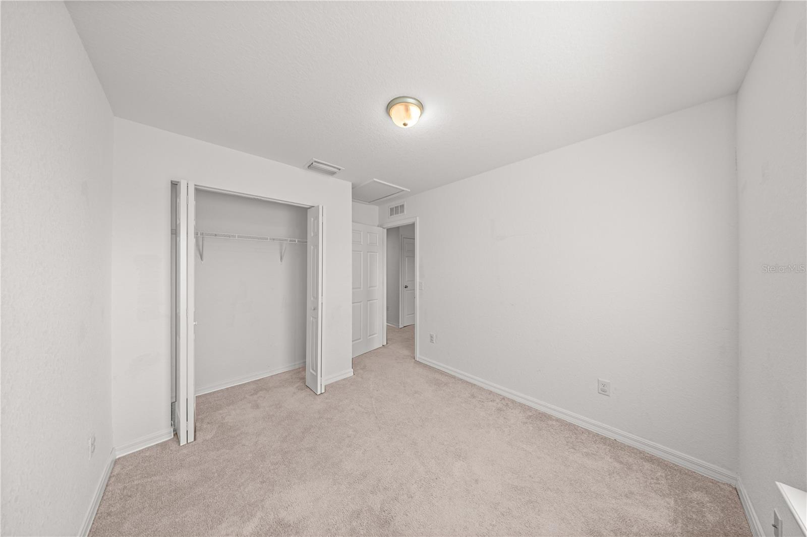 SILVER SPGS SHORES UN 13 - Residential