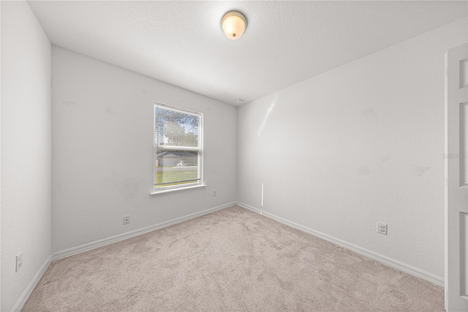 SILVER SPGS SHORES UN 13 - Residential