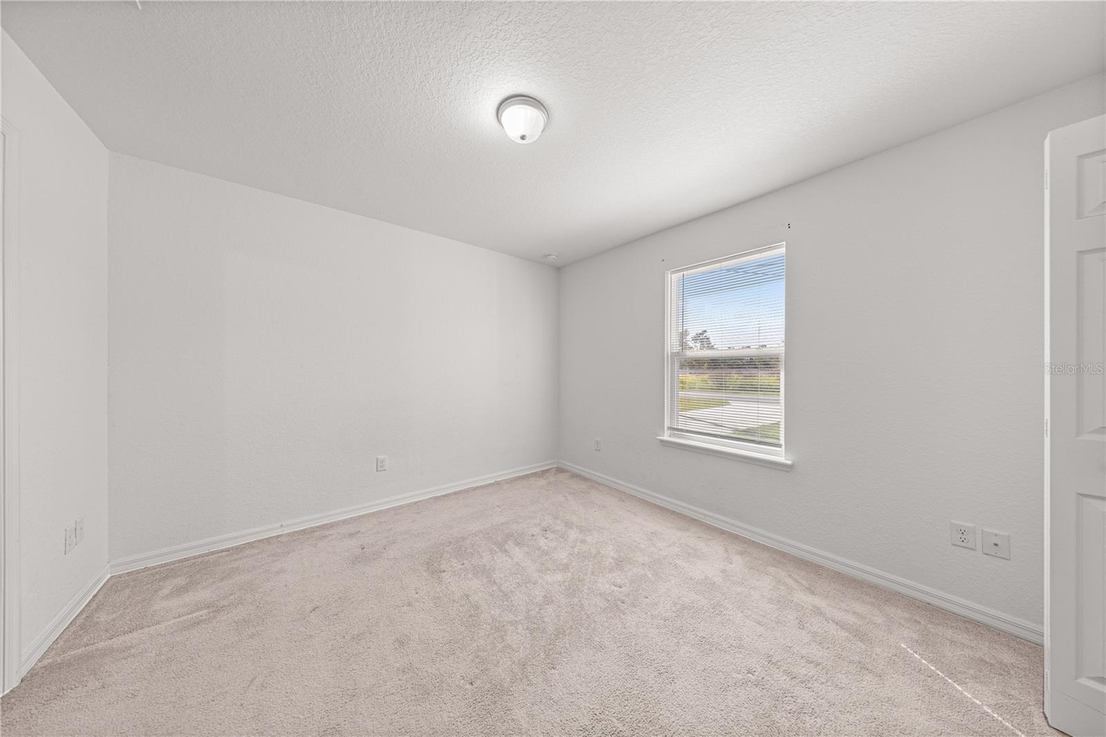 SILVER SPGS SHORES UN 13 - Residential