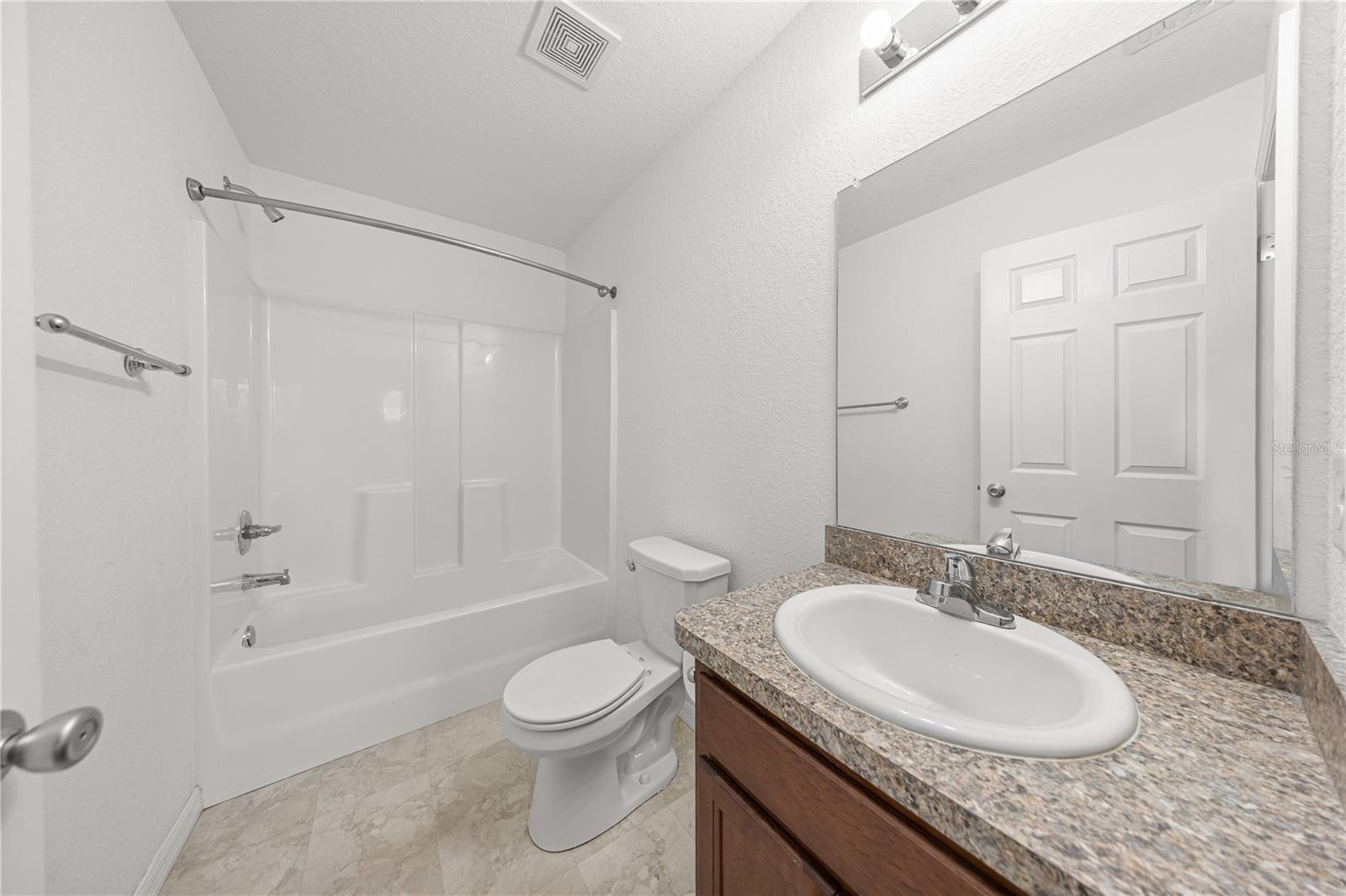 SILVER SPGS SHORES UN 13 - Residential