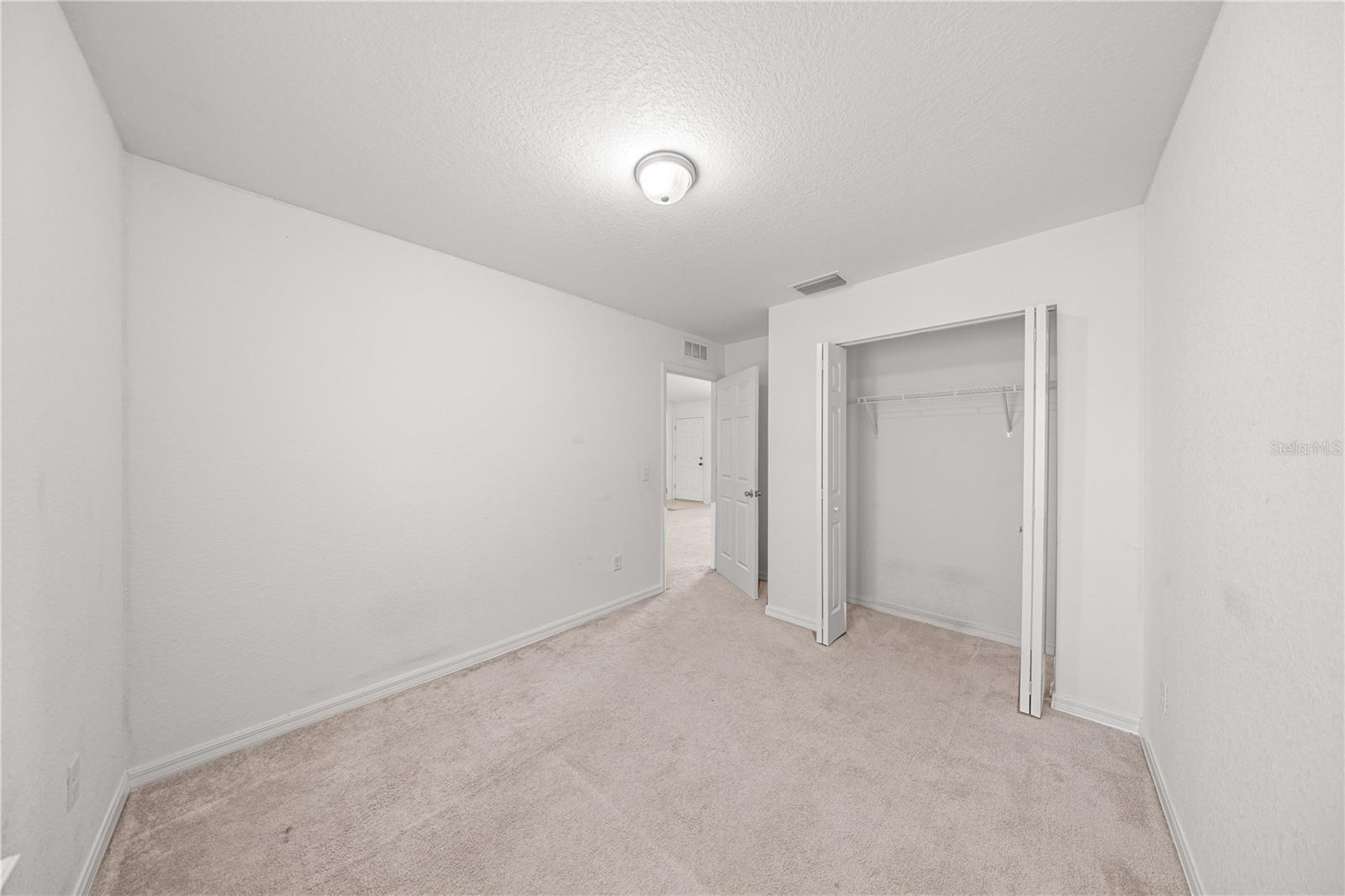 SILVER SPGS SHORES UN 13 - Residential