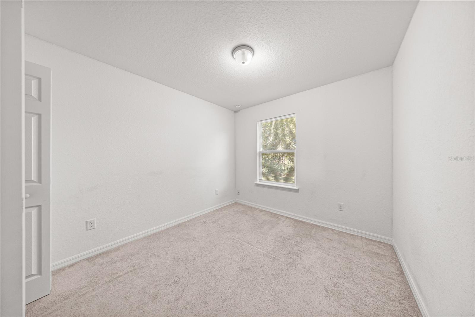 SILVER SPGS SHORES UN 13 - Residential