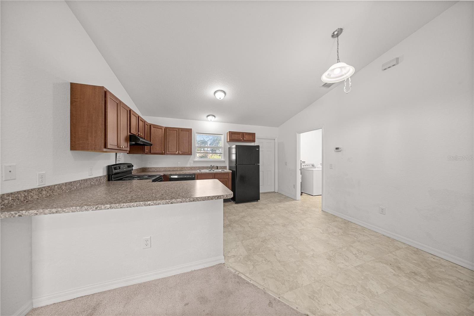 SILVER SPGS SHORES UN 13 - Residential