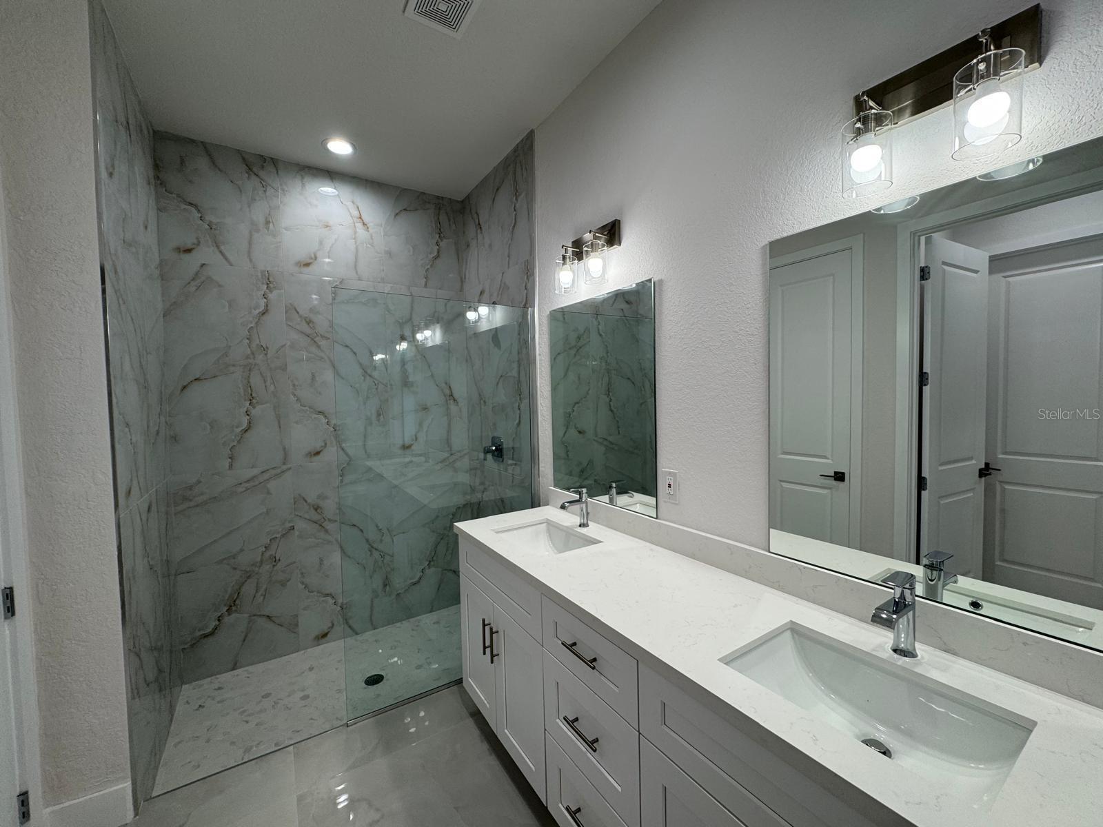PORT CHARLOTTE SEC 41 - Residential Lease