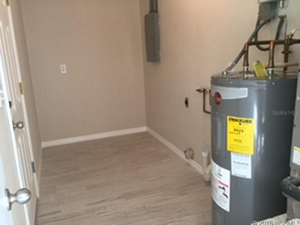 Florida Shores 01 - Residential