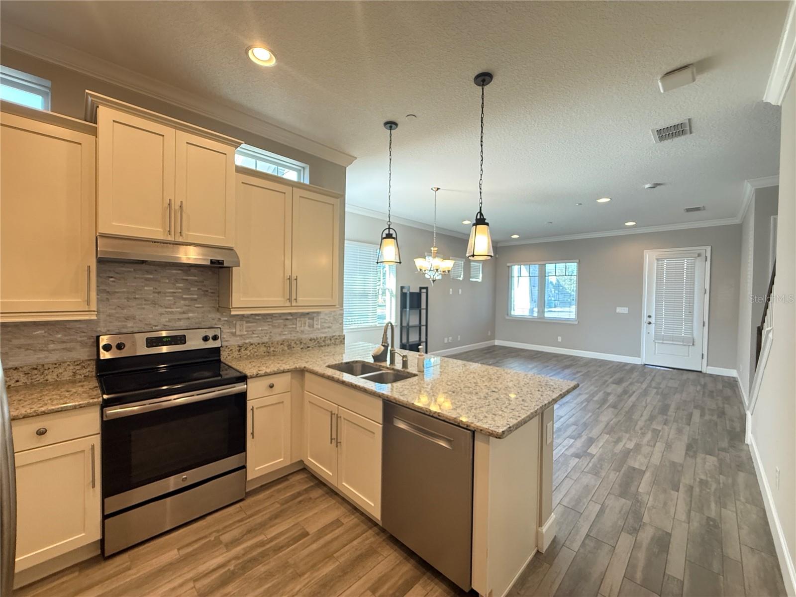 LAUREATE PARK PH 5B - Residential Lease