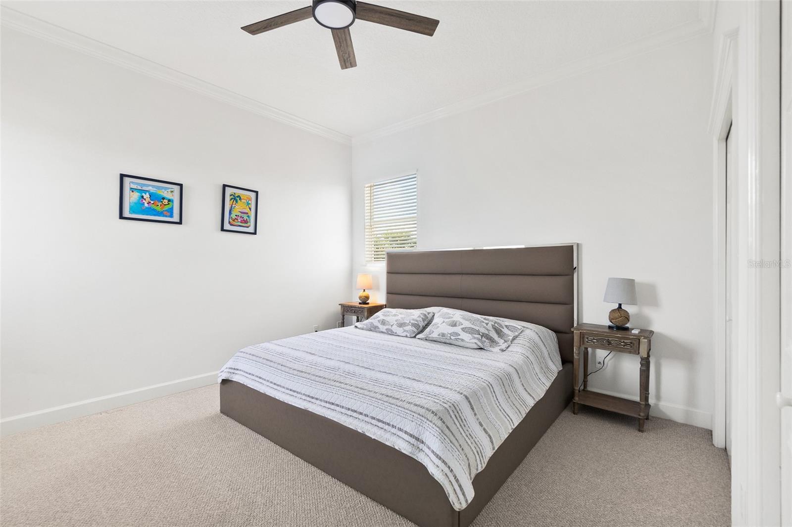 ISLAND ESTATES - Residential