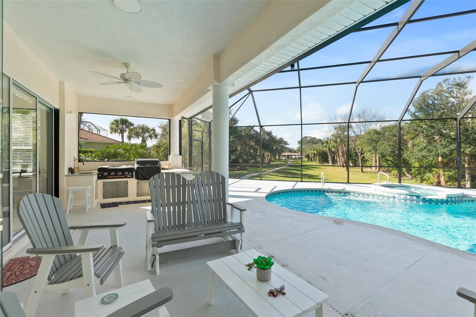 ISLAND ESTATES - Residential