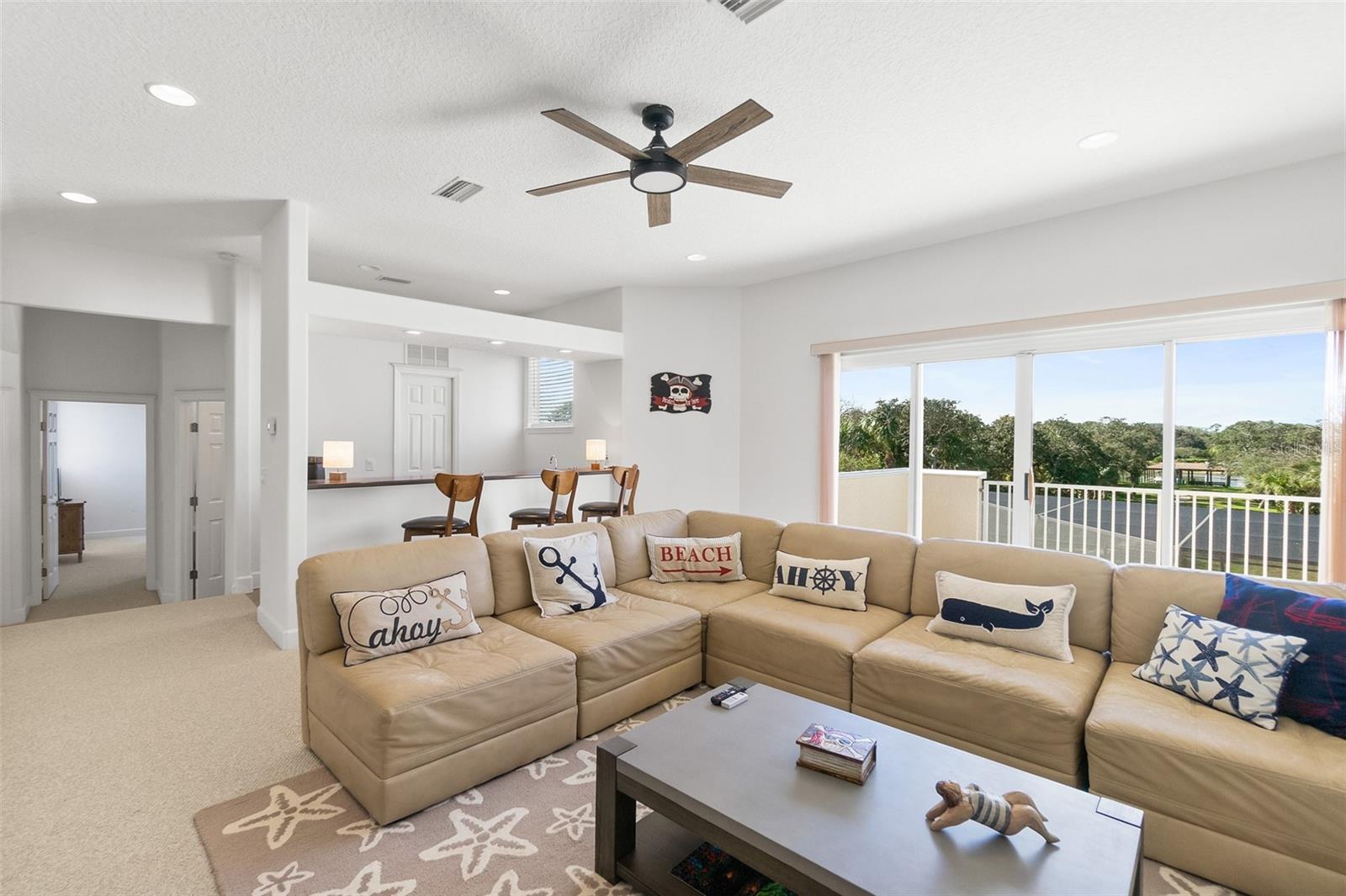 ISLAND ESTATES - Residential