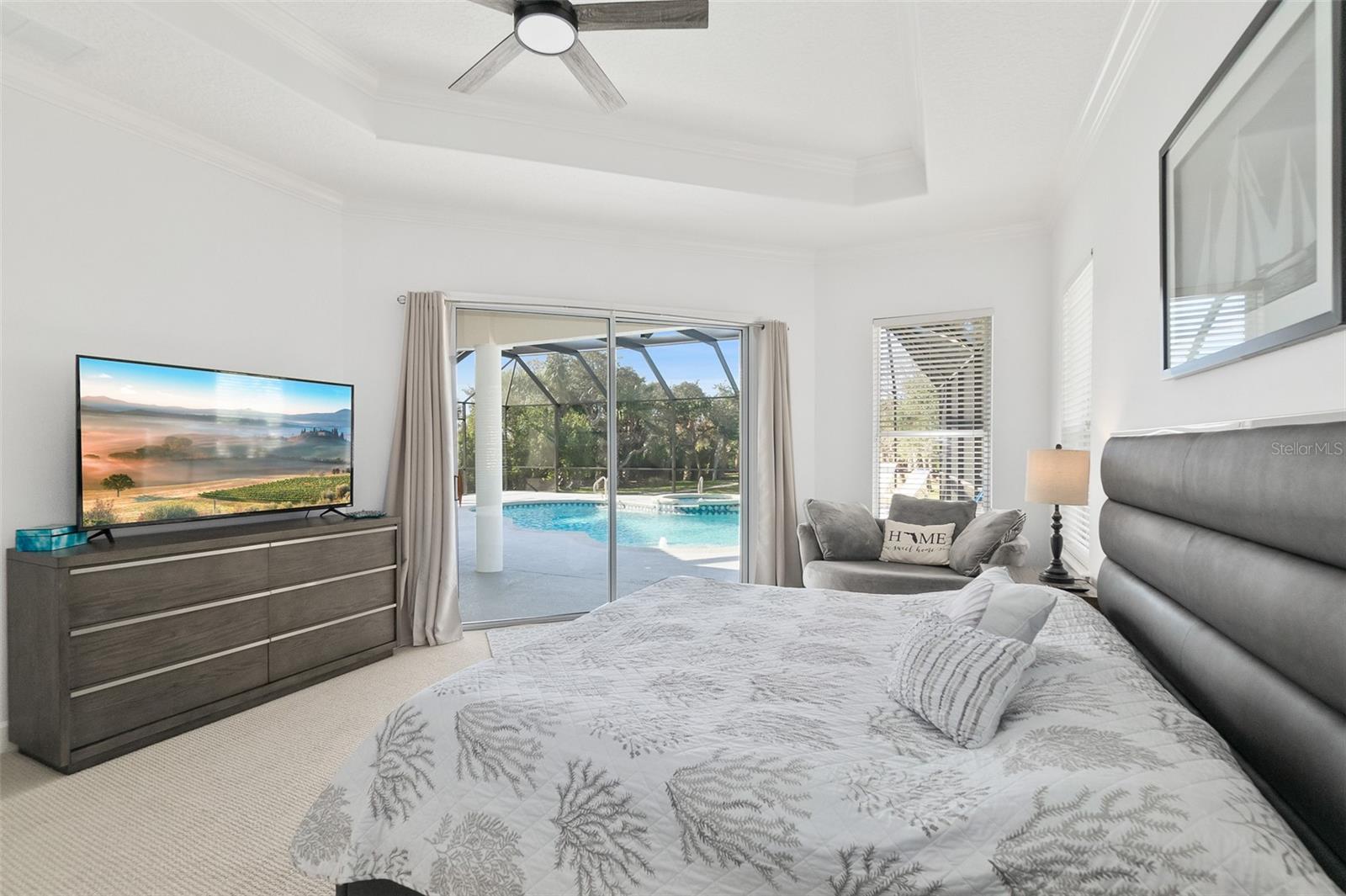 ISLAND ESTATES - Residential