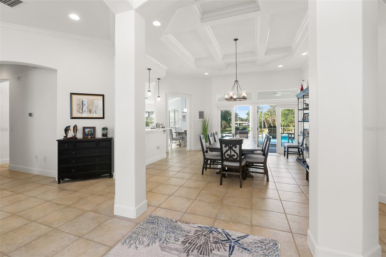 ISLAND ESTATES - Residential