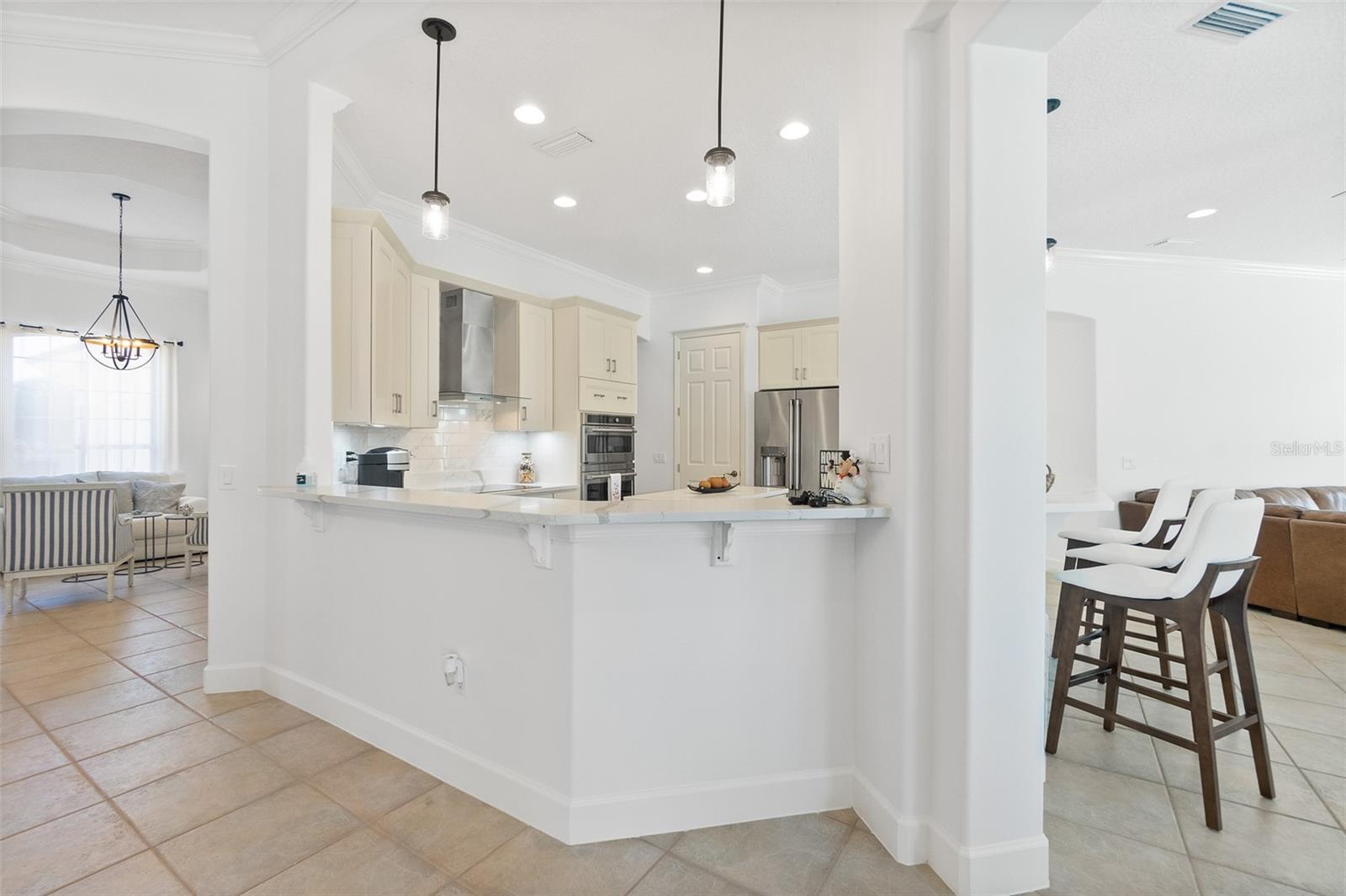 ISLAND ESTATES - Residential