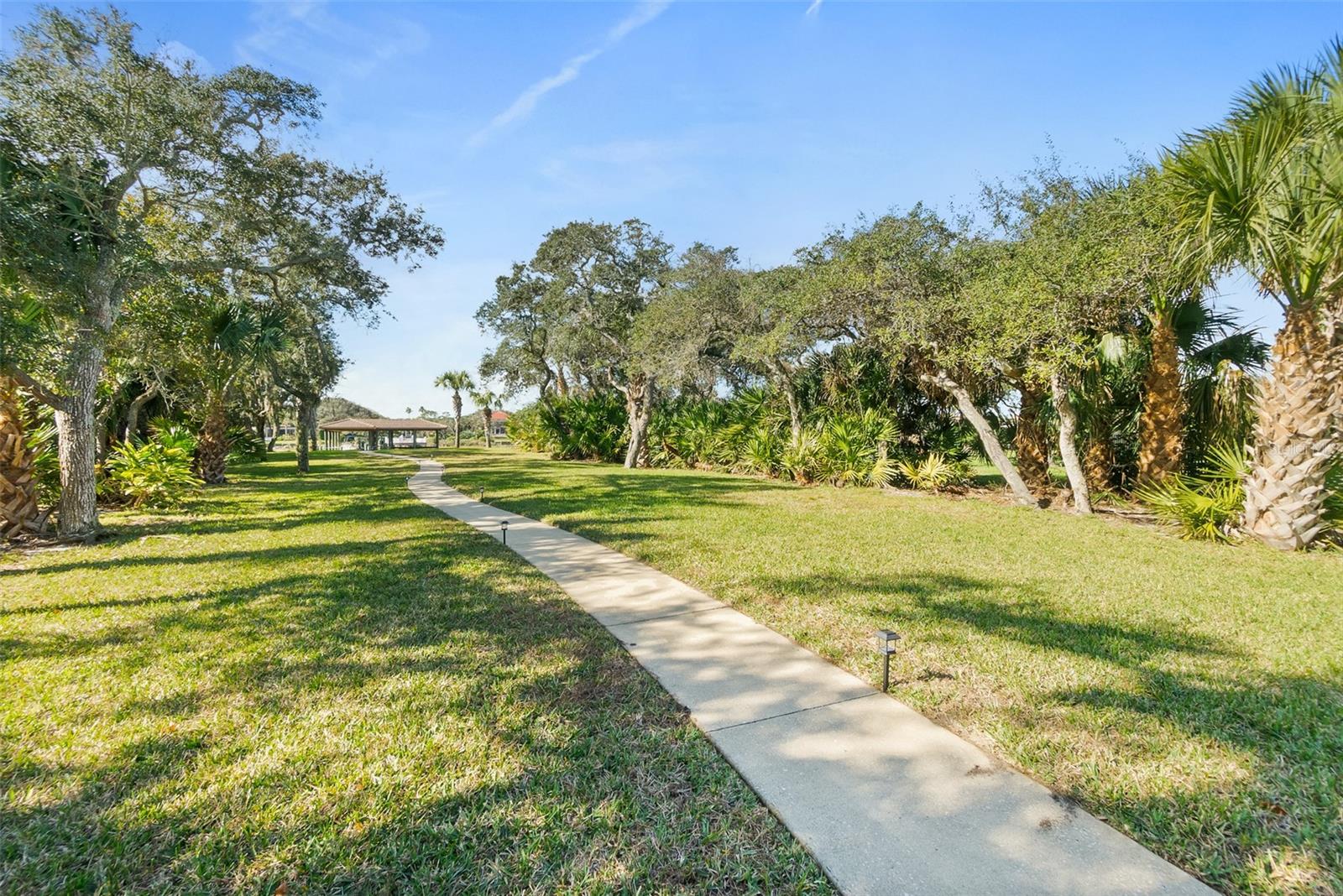 ISLAND ESTATES - Residential