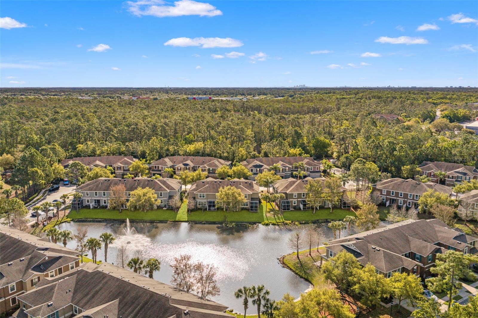 SOUTH HAMPTON - Residential