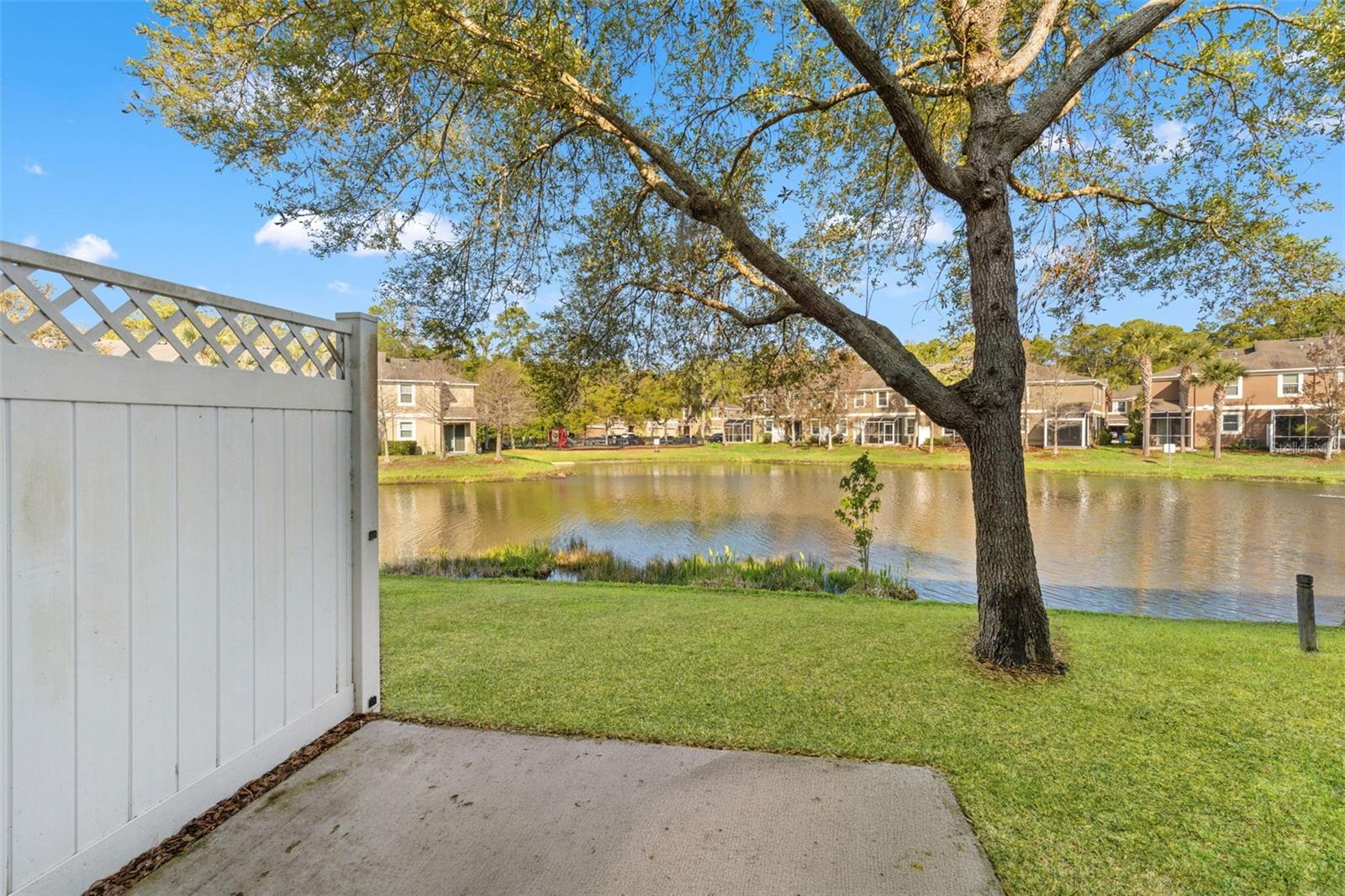 SOUTH HAMPTON - Residential