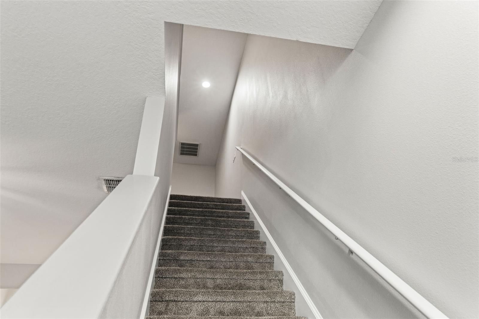 SOUTH HAMPTON - Residential