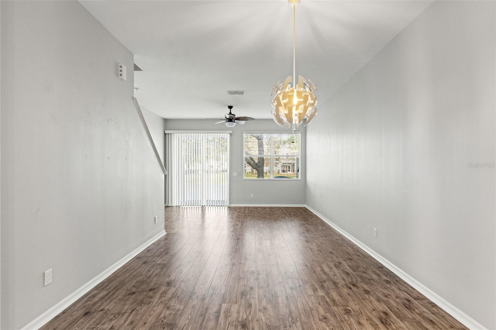 SOUTH HAMPTON - Residential