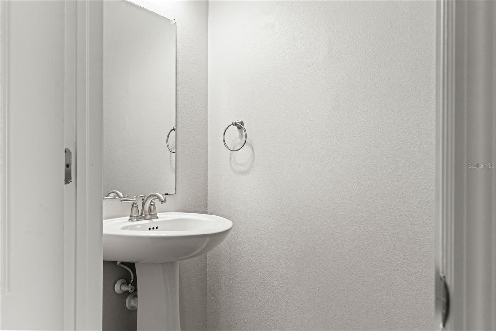 SOUTH HAMPTON - Residential