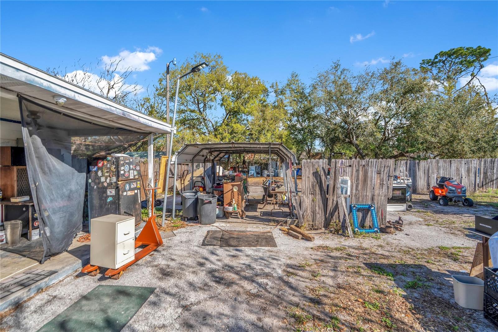 COUNTRY CLUB ESTATES RESUB PT - Residential