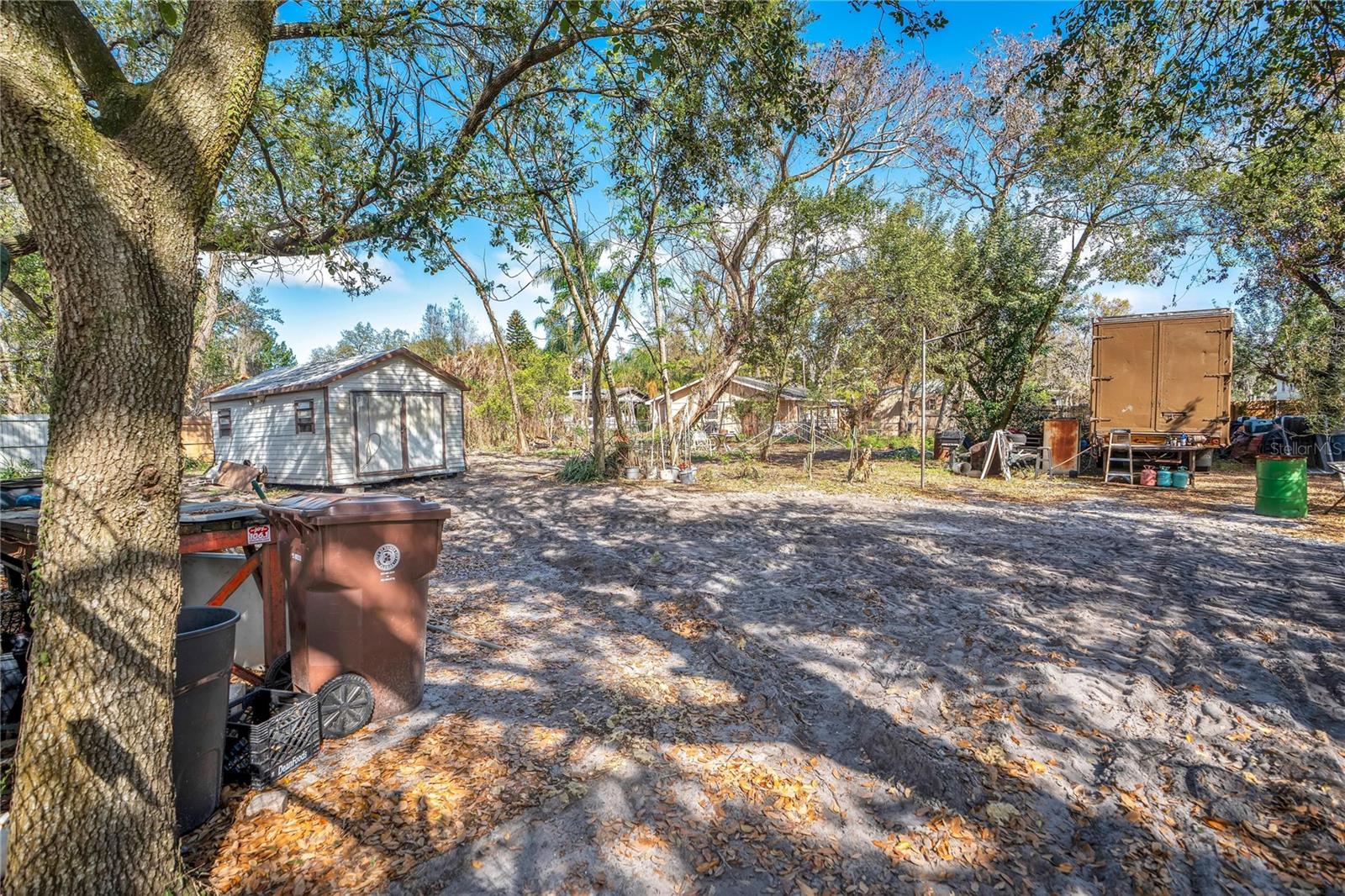 COUNTRY CLUB ESTATES RESUB PT - Residential