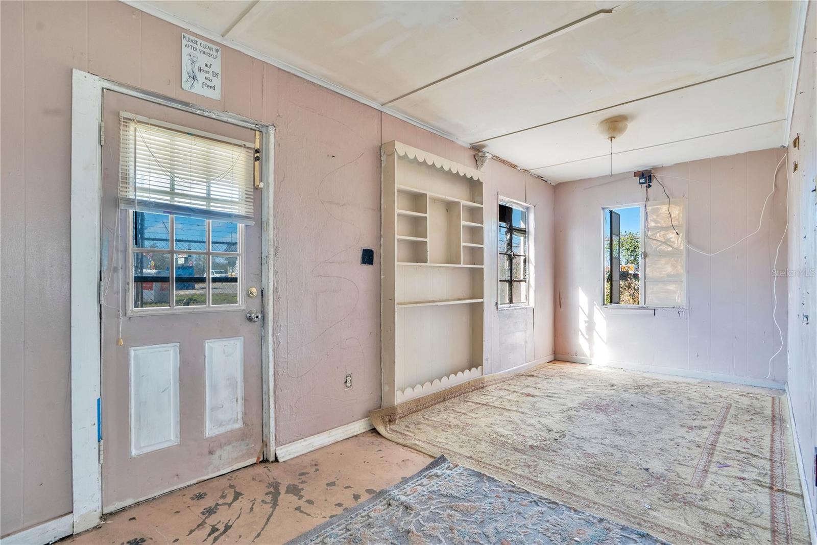 COUNTRY CLUB ESTATES RESUB PT - Residential