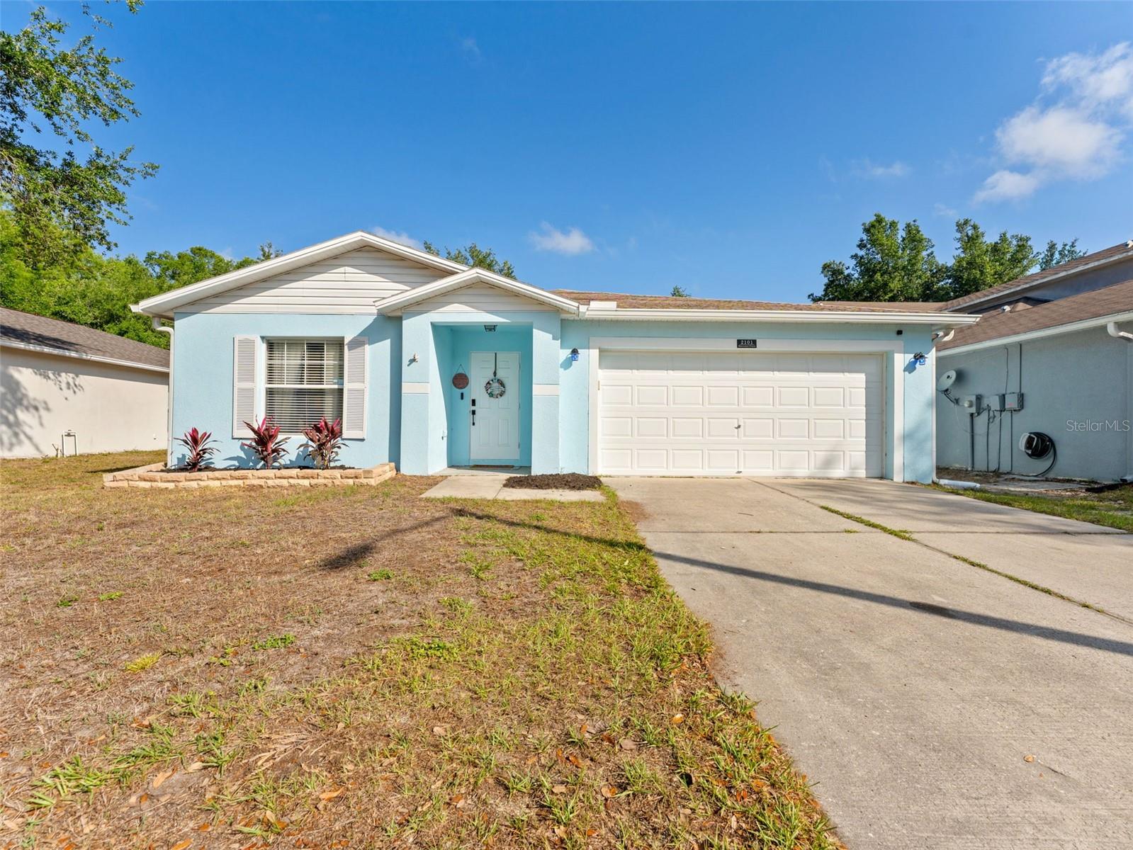 2101 HARCOURT PLACE