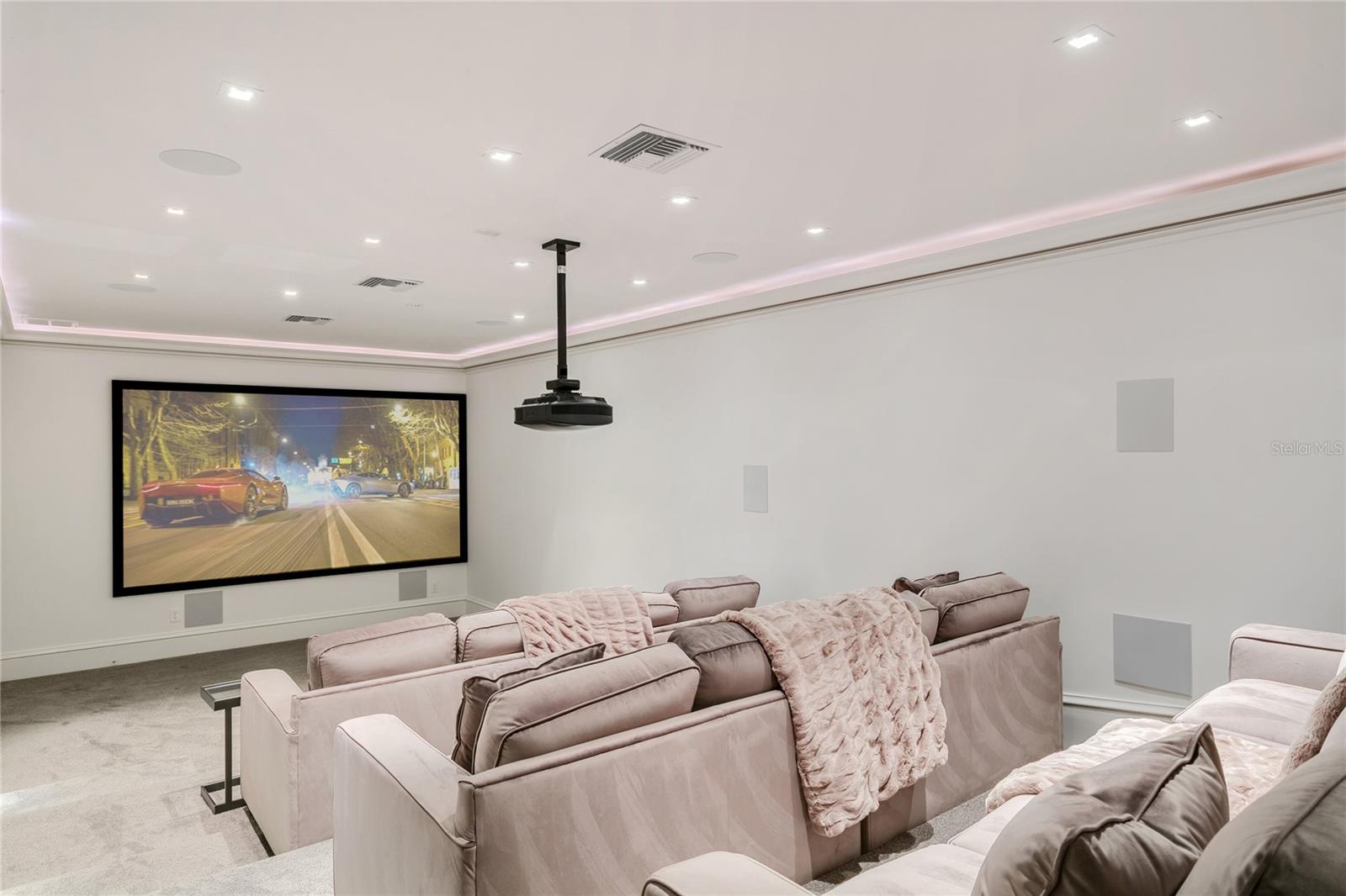 CHAINE DU LAC - Residential