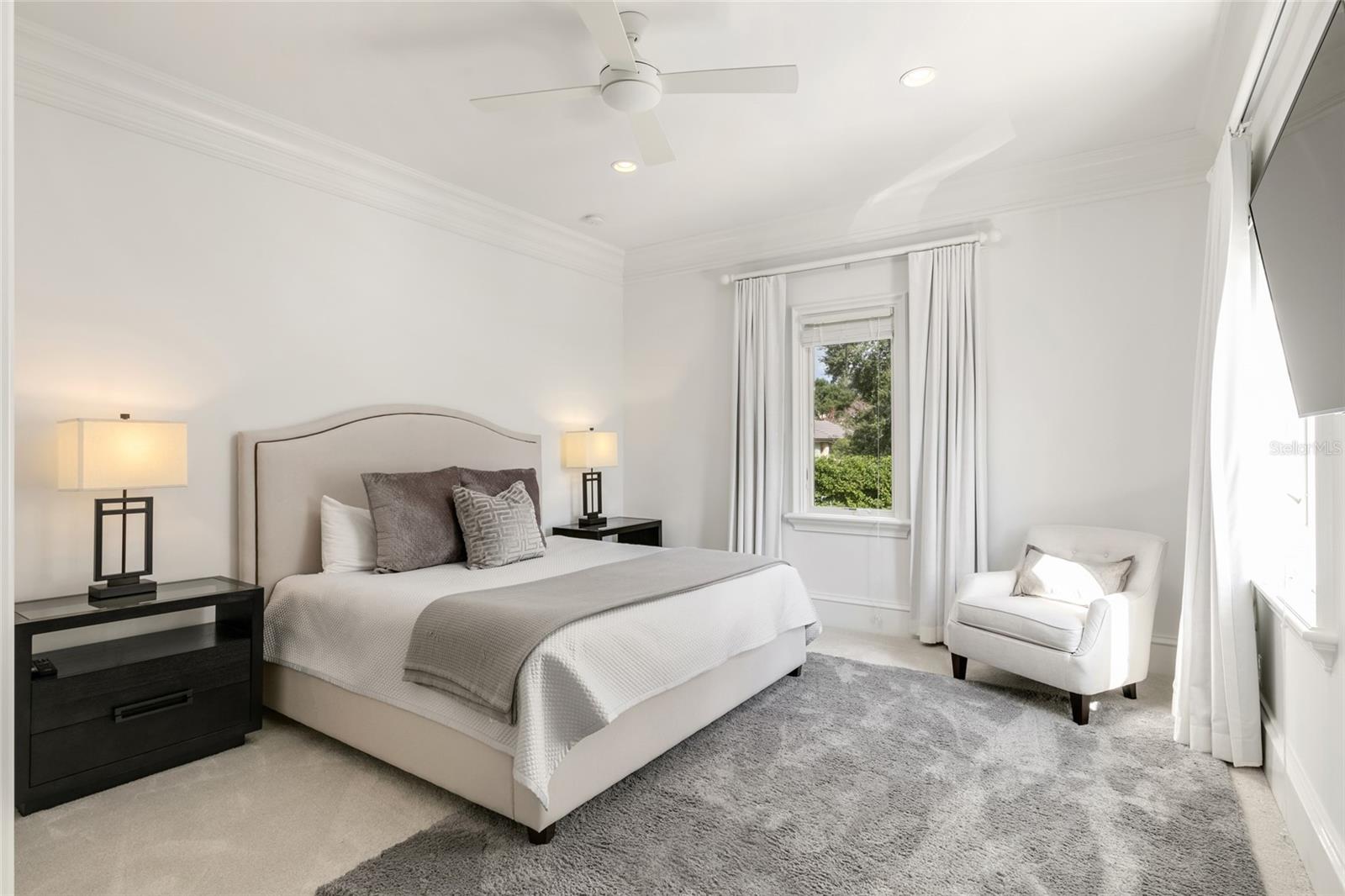 CHAINE DU LAC - Residential