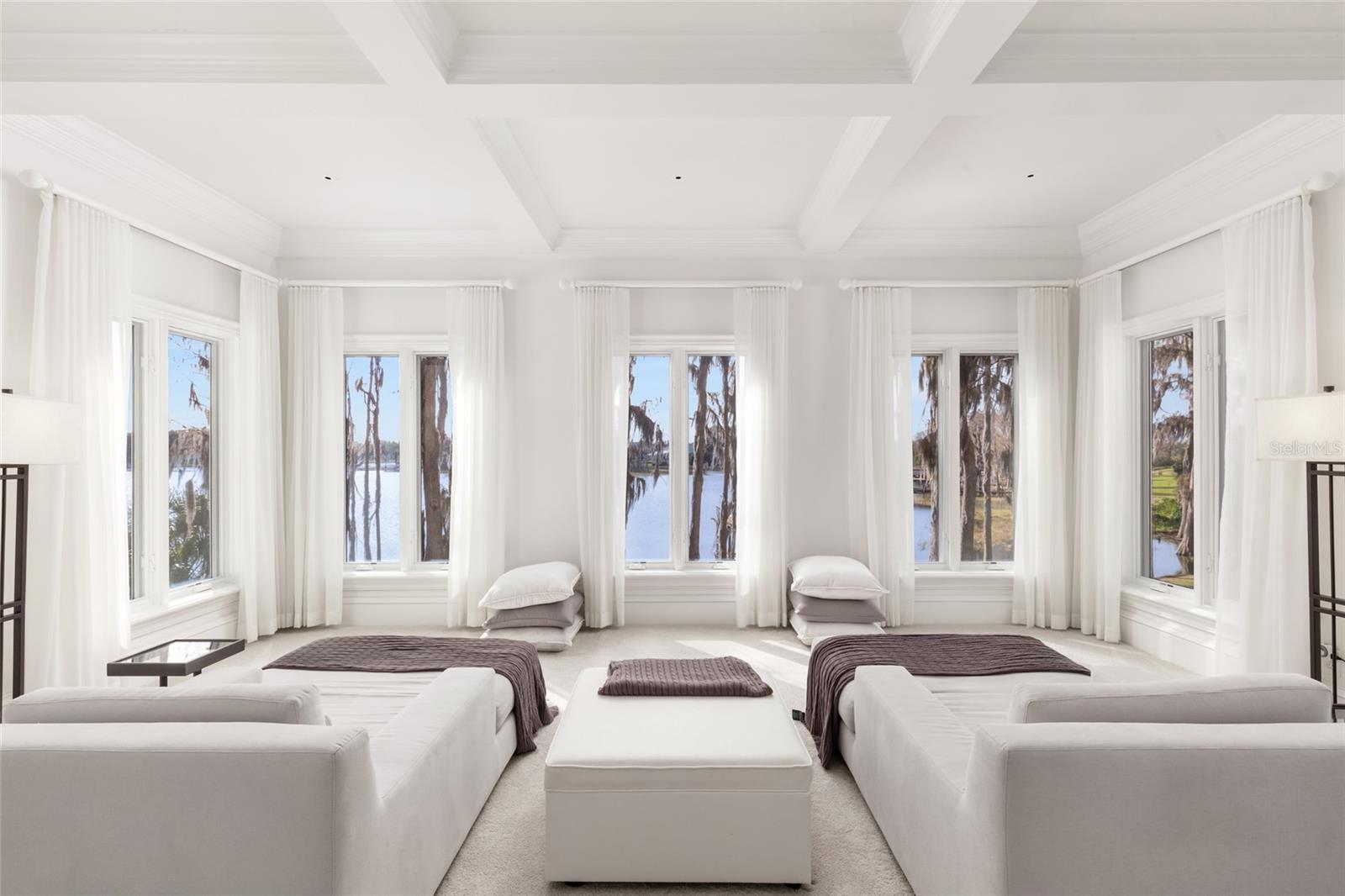 CHAINE DU LAC - Residential