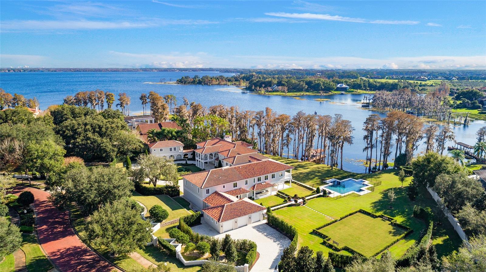 CHAINE DU LAC - Residential