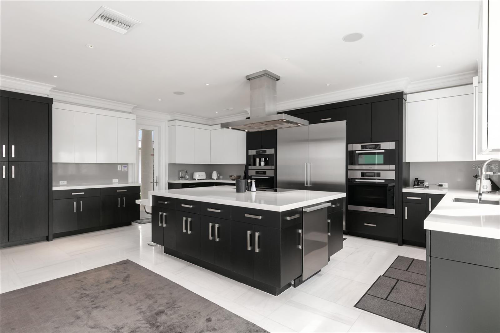 CHAINE DU LAC - Residential