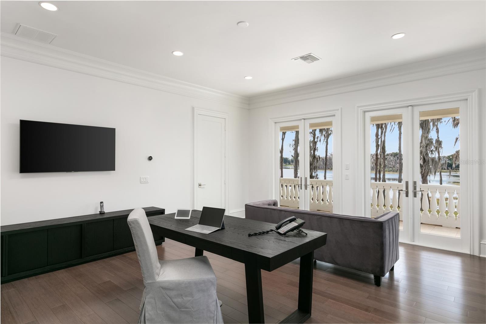 CHAINE DU LAC - Residential