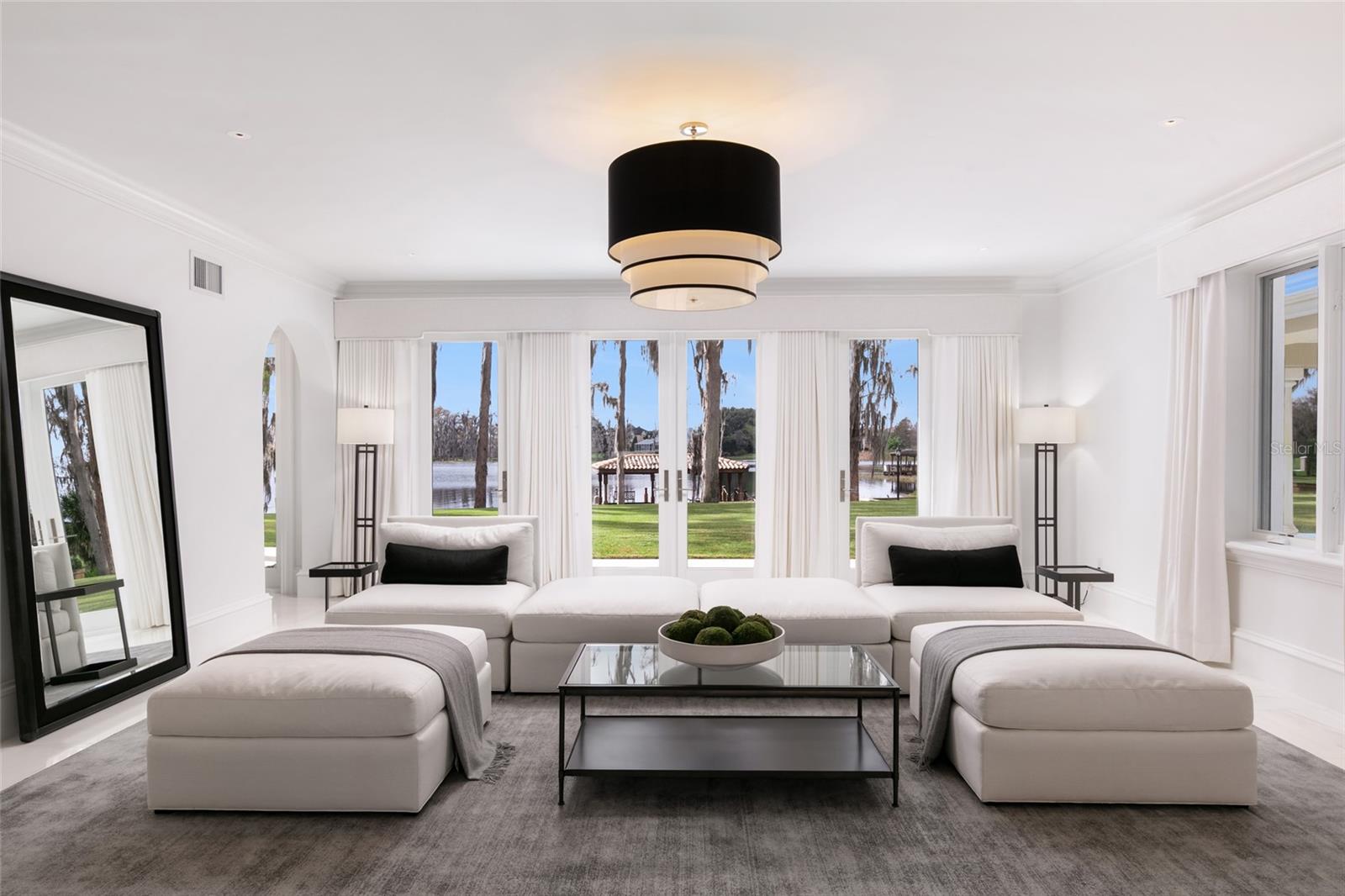 CHAINE DU LAC - Residential