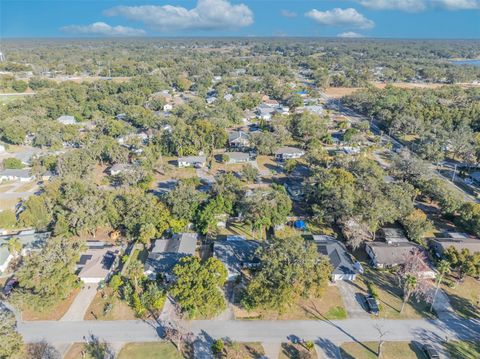 A home in EUSTIS