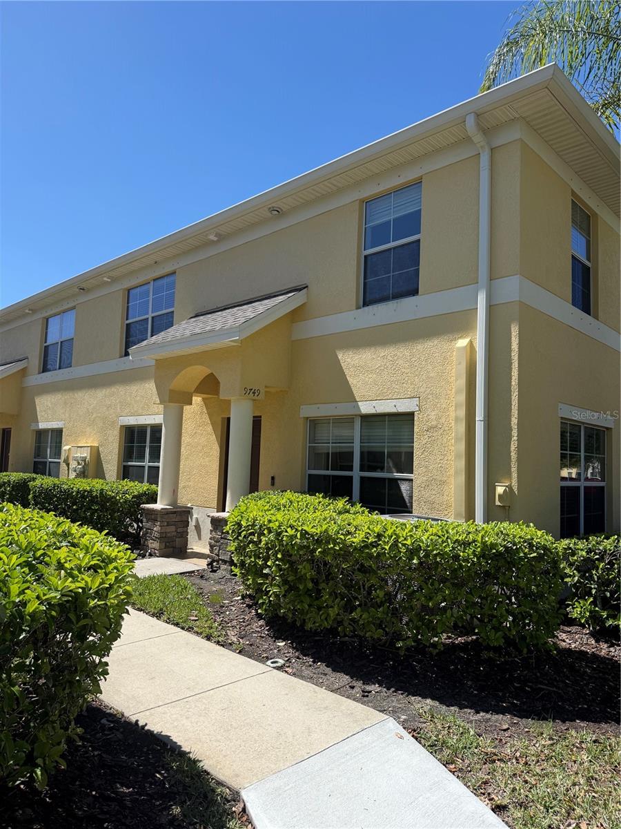 THOUSAND OAKS EAST PH V - Residential